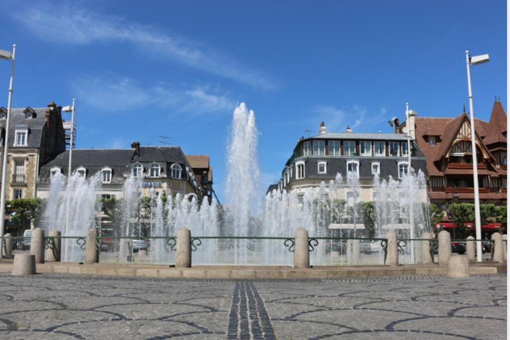Appartement, Place Morny. Deauville Ngoại thất bức ảnh